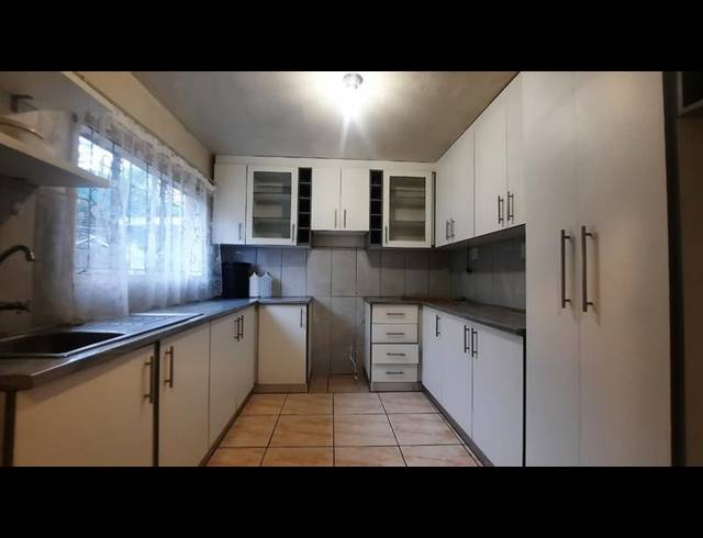 3 BEDROOM DUPLEX FOR SALE IN WESTHAM